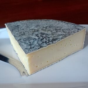 L’Ermite – Type Saint-Nectaire – 200 g "La Ferme St Auvieu"