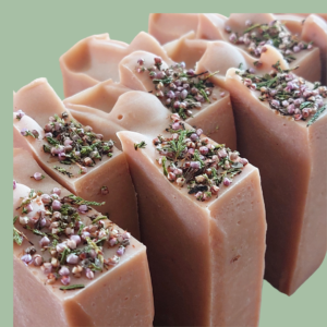 Savon visage et corps : "Le sensible" 100g "Eveil et sens au naturel"